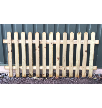Round Top Pale Panel Fence